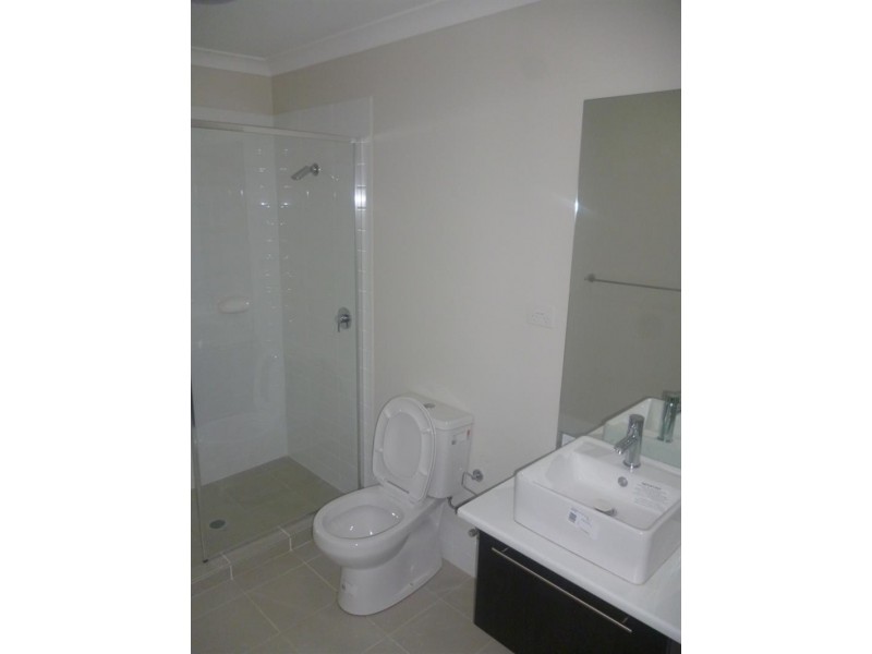 7 Ascot Dr, Currans Hill NSW 2567