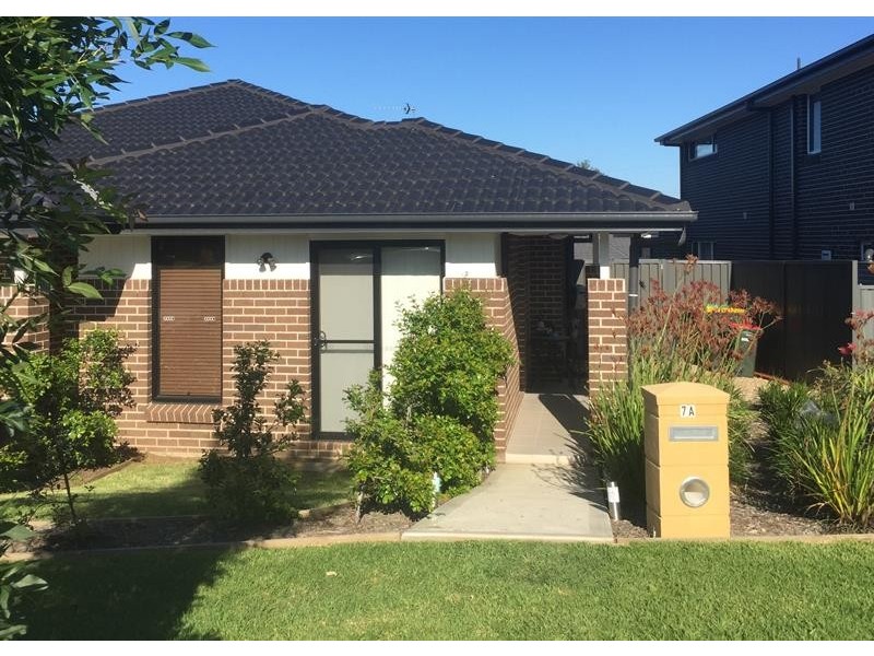 7A Ascot Dr, Currans Hill NSW 2567