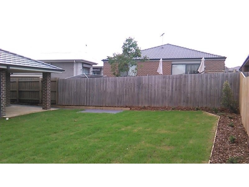 3 Donohoe St, Ingleburn NSW 2565