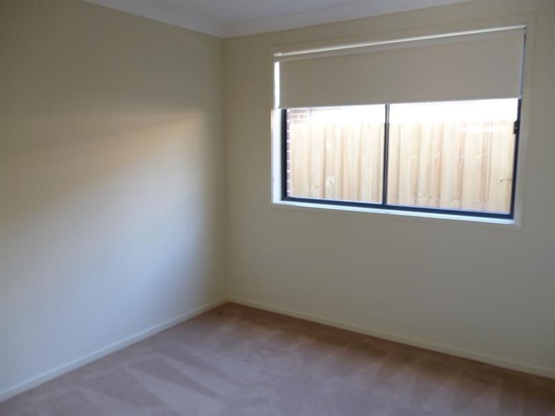 22 Lidell St, Oakhurst NSW 2761