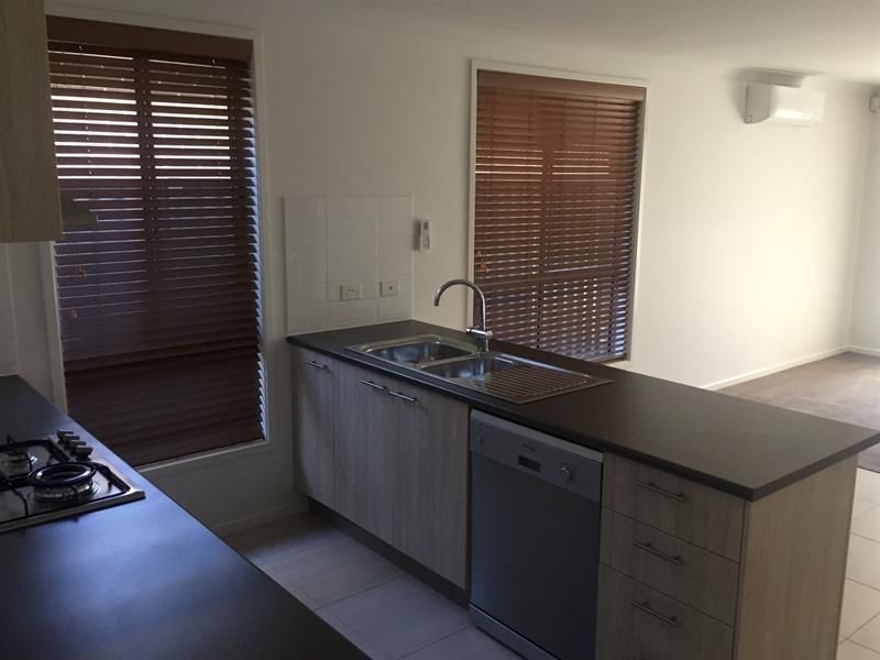 37 Navigator St, Leppington NSW 2179