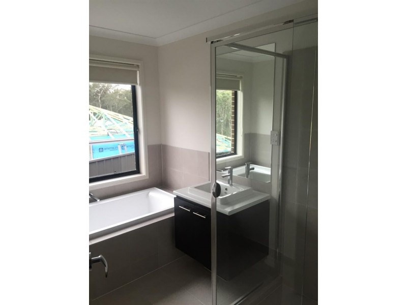 26 Hideaway Cct, Fletcher NSW 2287