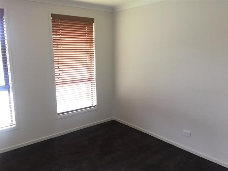 26 Hideaway Cct, Fletcher NSW 2287
