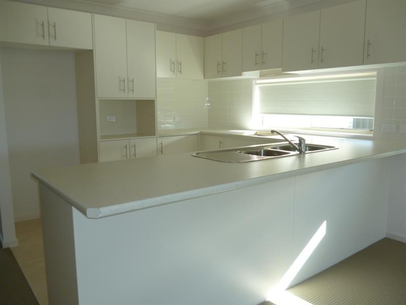 5 Domus St, Glenmore Park NSW 2745