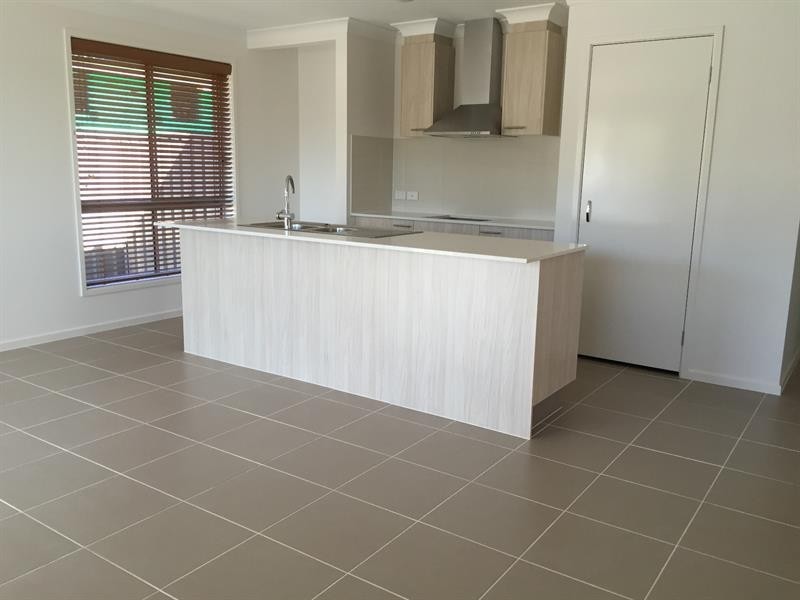 8 Drew St, Bonnells Bay NSW 2264