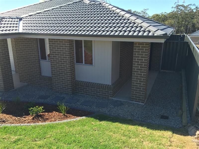 8a Drew St, Bonnells Bay NSW 2264