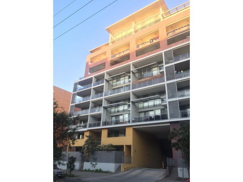 30/12-18 Bathurst St, Liverpool NSW 2170