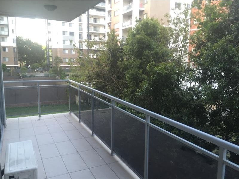 30/12-18 Bathurst St, Liverpool NSW 2170