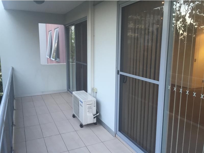 30/12-18 Bathurst St, Liverpool NSW 2170