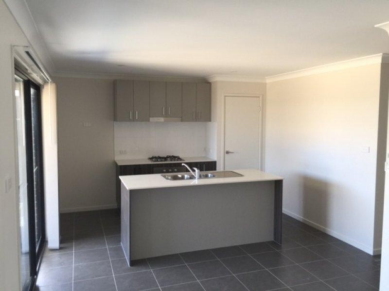 30 Norfolk St, Fern Bay NSW 2295