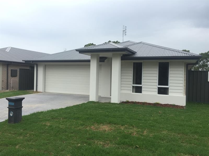 30 Transfield Ave, Edgeworth NSW 2285