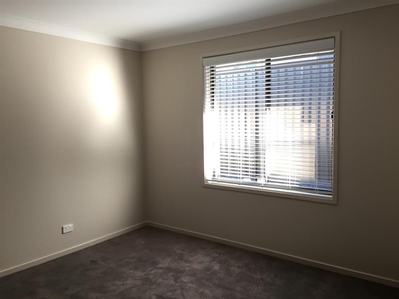 11 Dalton Tce, Harrington Park NSW 2567