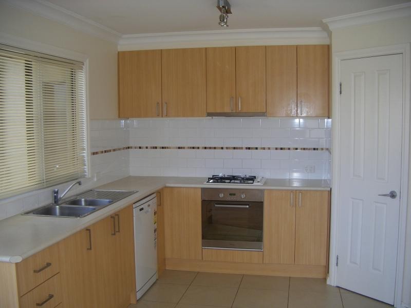 6/419 McDonald Rd, Lavington NSW 2641