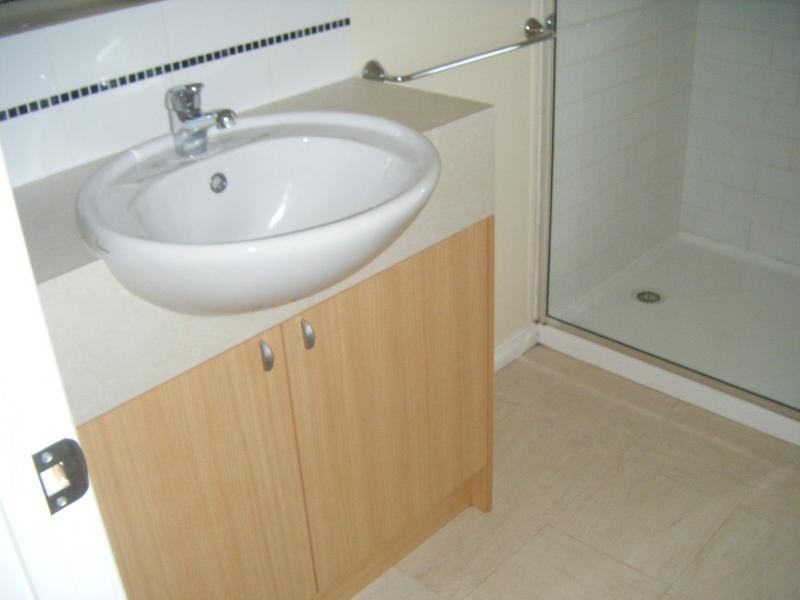 6/419 McDonald Rd, Lavington NSW 2641