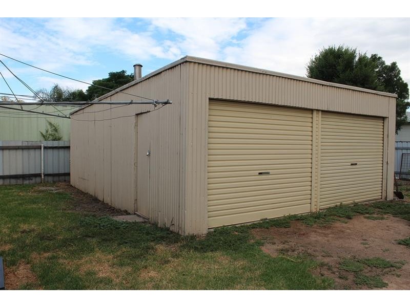 234 Swan St, North Albury NSW 2640