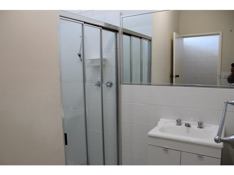 3/554 Thompson St, Albury NSW 2640