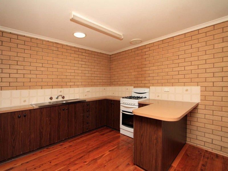 17/607 Prune St, Lavington NSW 2641