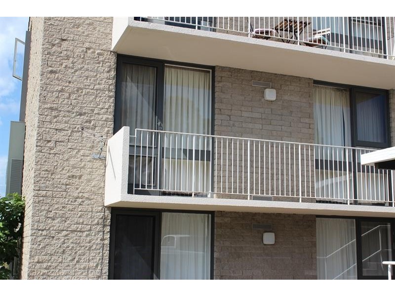 8/634 Loma Pl, Albury NSW 2640