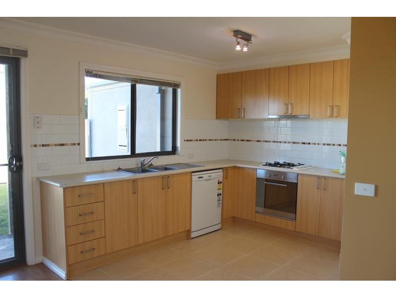 6/419 Mcdonald Rd, Lavington NSW 2641