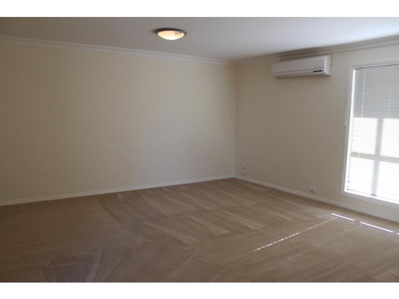 6/419 Mcdonald Rd, Lavington NSW 2641