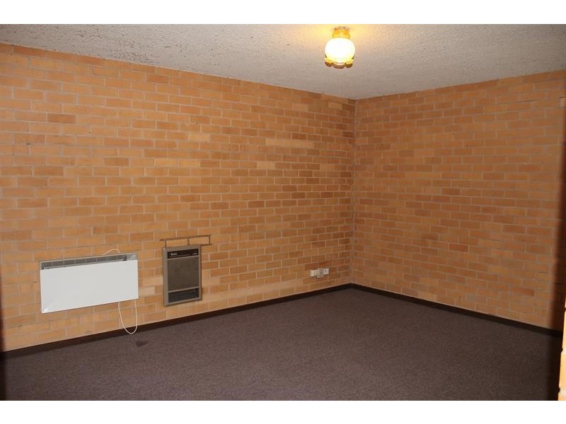 10/429 McDonald Rd, Lavington NSW 2641