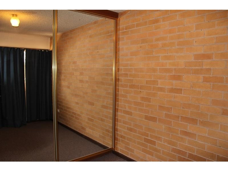 10/429 McDonald Rd, Lavington NSW 2641