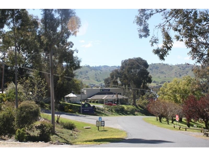 17 Brush Box St, Albury NSW 2640