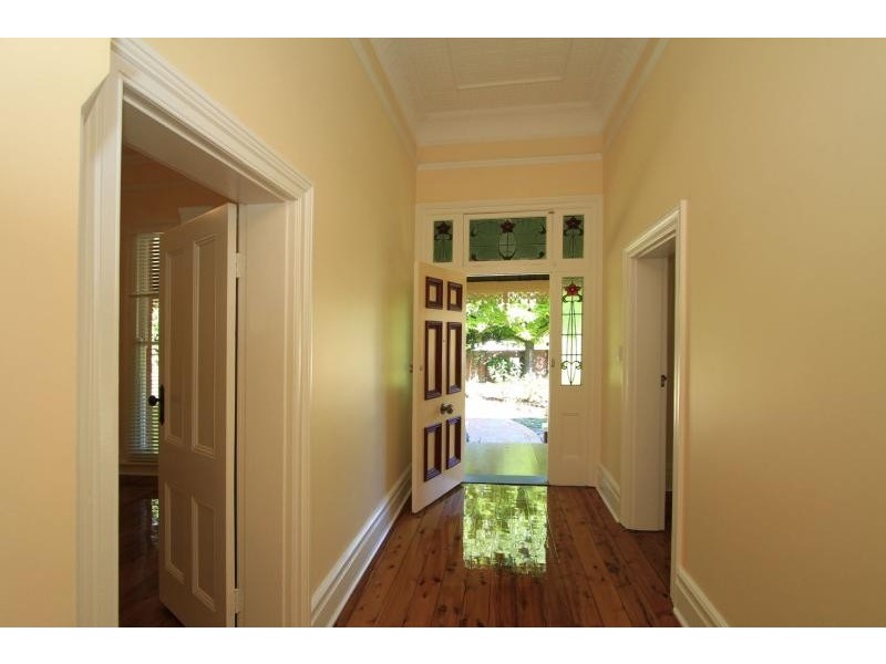 618 Kiewa St, Albury NSW 2640