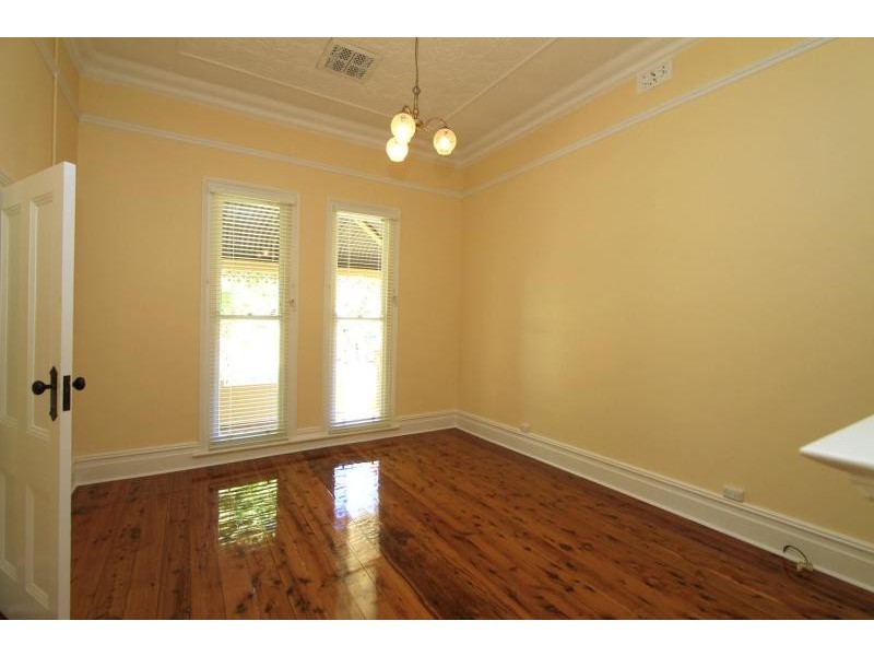 618 Kiewa St, Albury NSW 2640