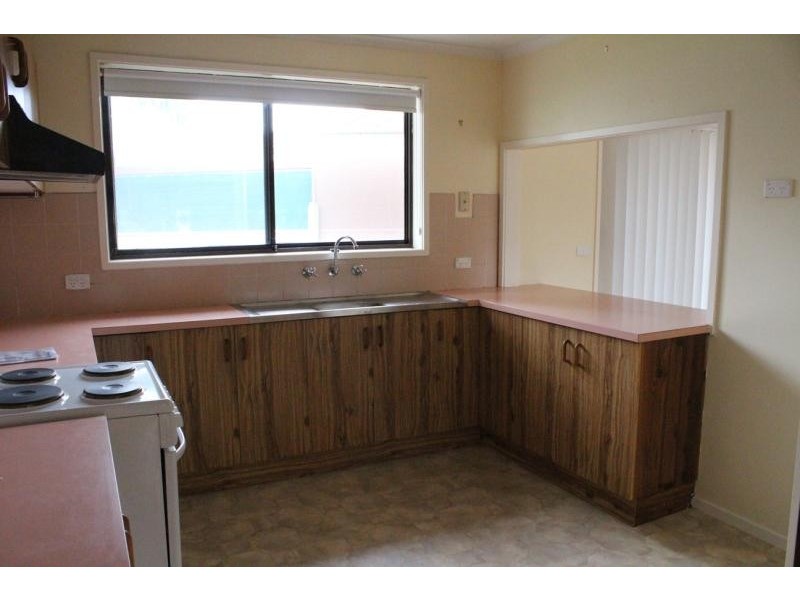 580 Prune St, Lavington NSW 2641