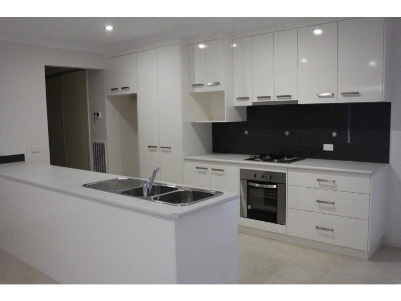 308 Wahroonga Road, Lavington NSW 2641