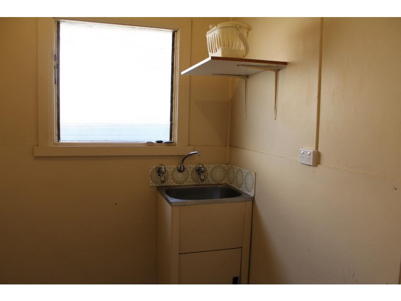 147 Alexandra Street, East Albury NSW 2640