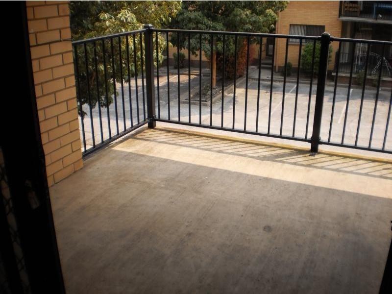31/429 McDonald Road, Lavington NSW 2641