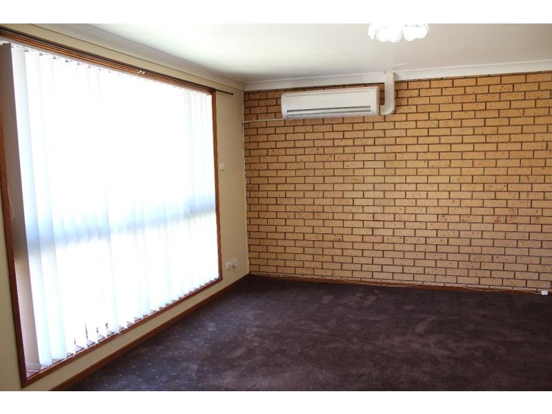 4/561 Woodbury Ct, Lavington NSW 2641