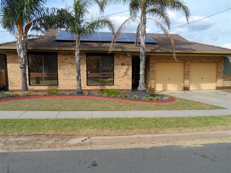 546 Kemp St, Lavington NSW 2641