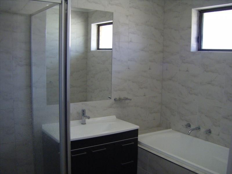 546 Kemp St, Lavington NSW 2641