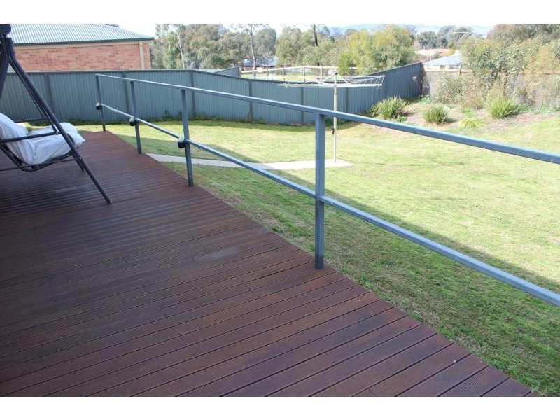 41 Heppner Ct, Thurgoona NSW 2640