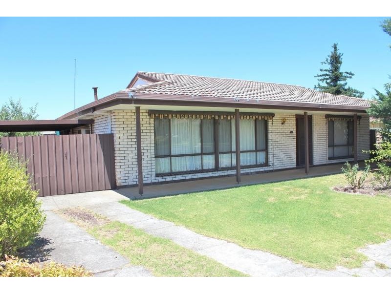 390 Dick Rd, Lavington NSW 2641