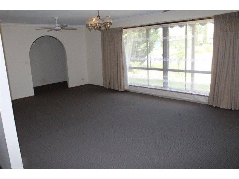 390 Dick Rd, Lavington NSW 2641