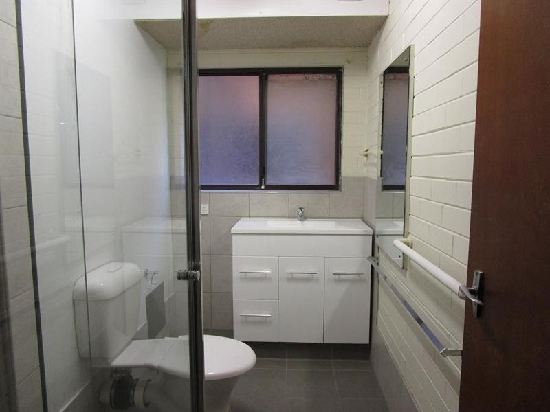 1/429 McDonald Rd, Lavington NSW 2641