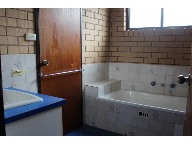 29/604 Hague Street, Lavington NSW 2641