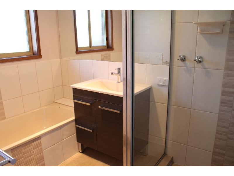 2/546 Hanel St, East Albury NSW 2640