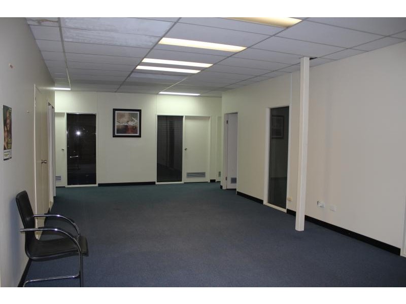 320 Urana Rd, Lavington NSW 2641