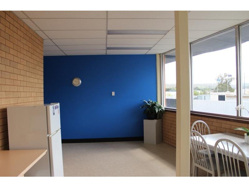 320 Urana Rd, Lavington NSW 2641