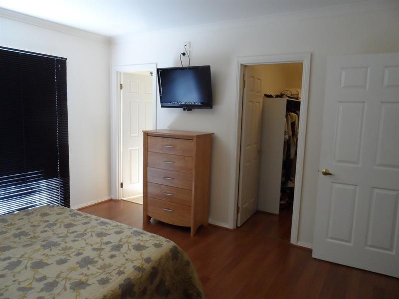 10 Dillagar Pl, Lavington NSW 2641