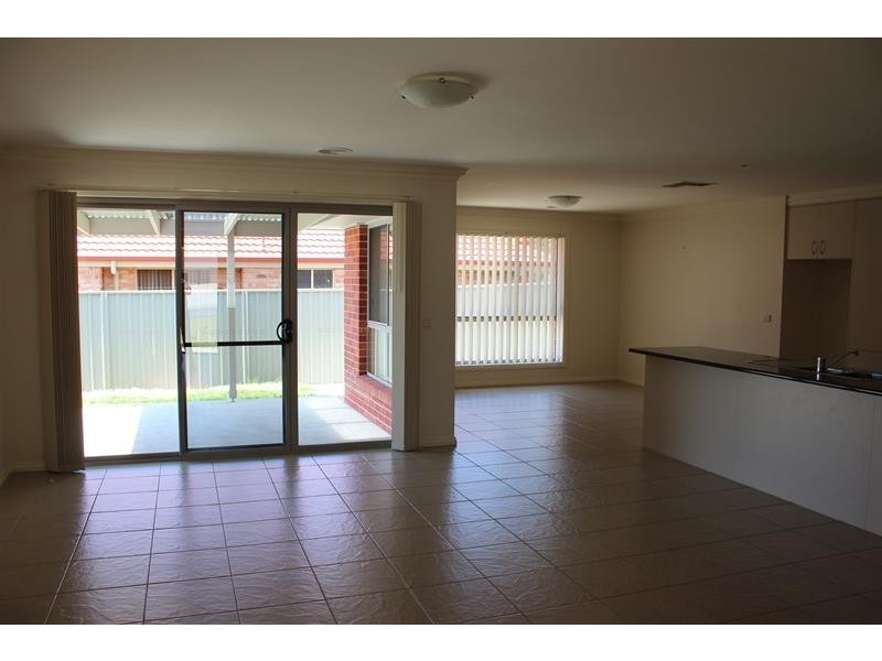 6 Firetail St, Thurgoona NSW 2640