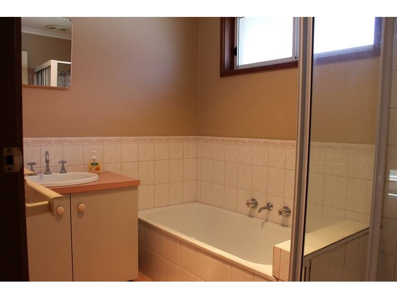 1/742 East  St, Albury NSW 2640