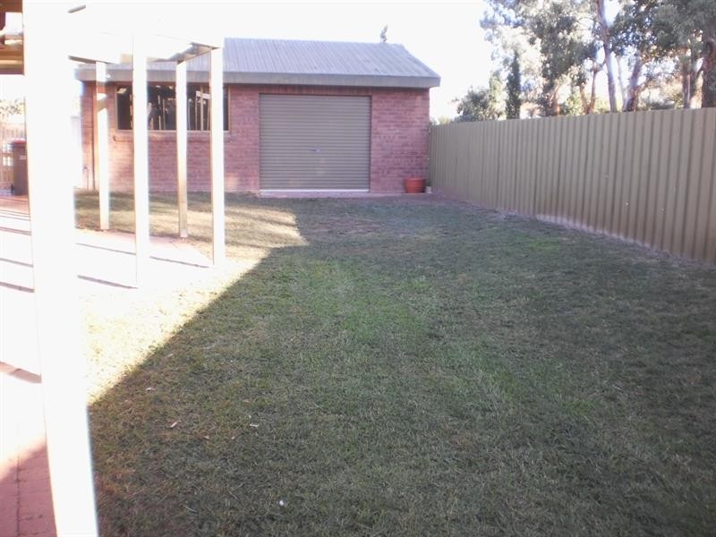 12 Valverde Ct, Thurgoona NSW 2640