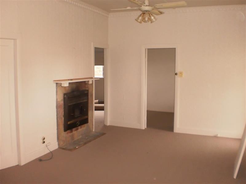 828 Emerson  St, West Albury NSW 2640