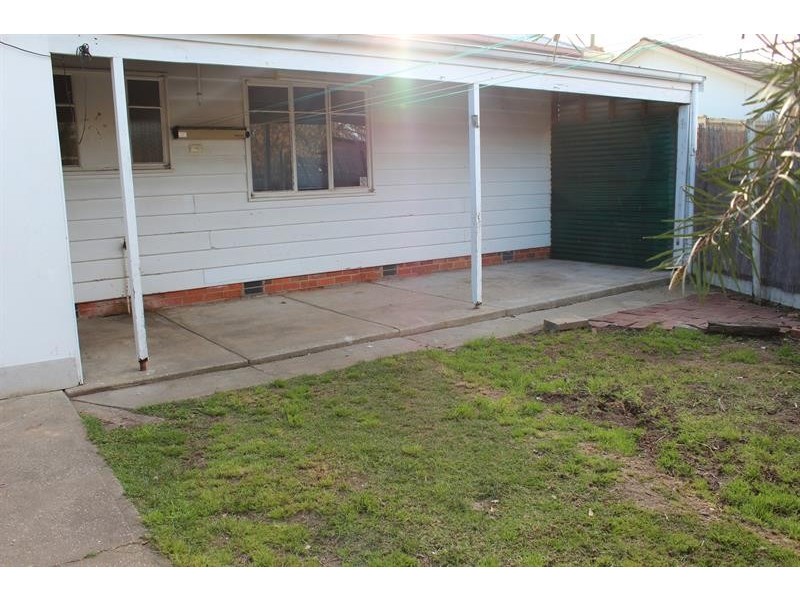 346 Urana Rd, Lavington NSW 2641